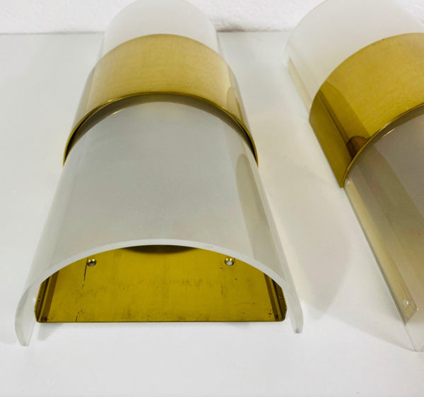 Pair of Mid-Century Modern Italian Wall Lamps by Sciolari, Italy, 1960s