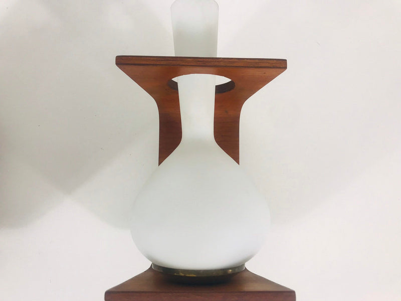 Exceptional Pair of Teak Wall Lamps attributed to Stilnovo, Italy, 1960s